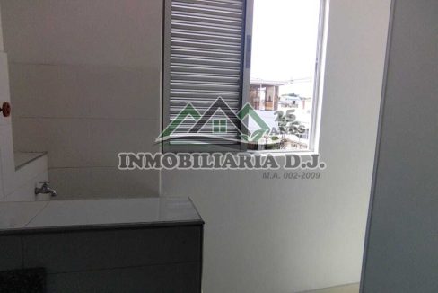 WhatsApp Image 2025-01-30 at 8.52.13 AM