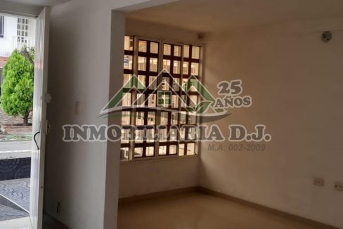 WhatsApp Image 2025-02-11 at 4.41.50 PM (1)