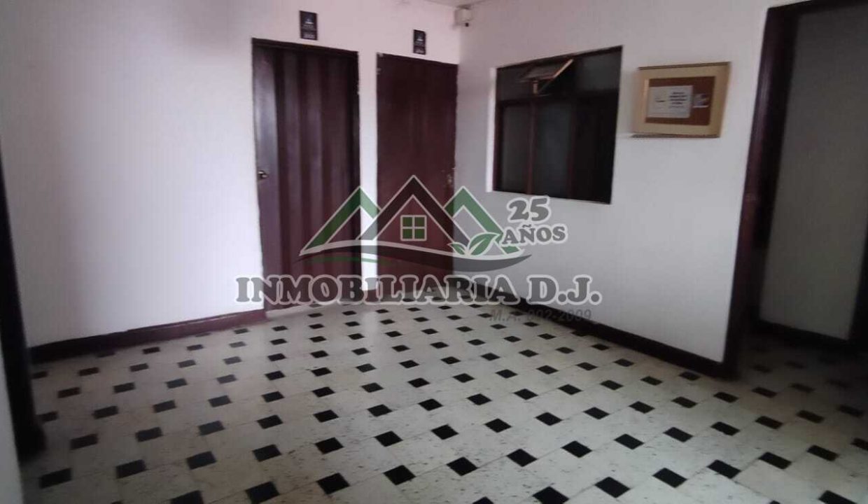 WhatsApp Image 2025-05-17 at 11.47.04 AM (1)