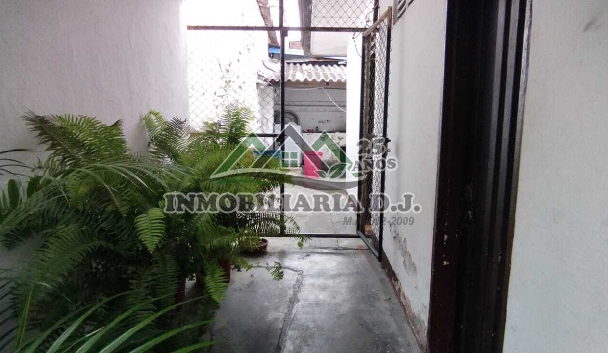 WhatsApp Image 2025-05-17 at 11.47.05 AM (3)