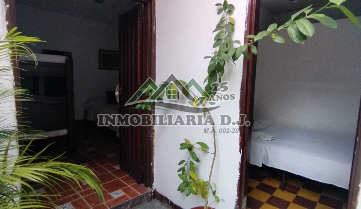 WhatsApp Image 2025-05-17 at 11.47.05 AM (4)