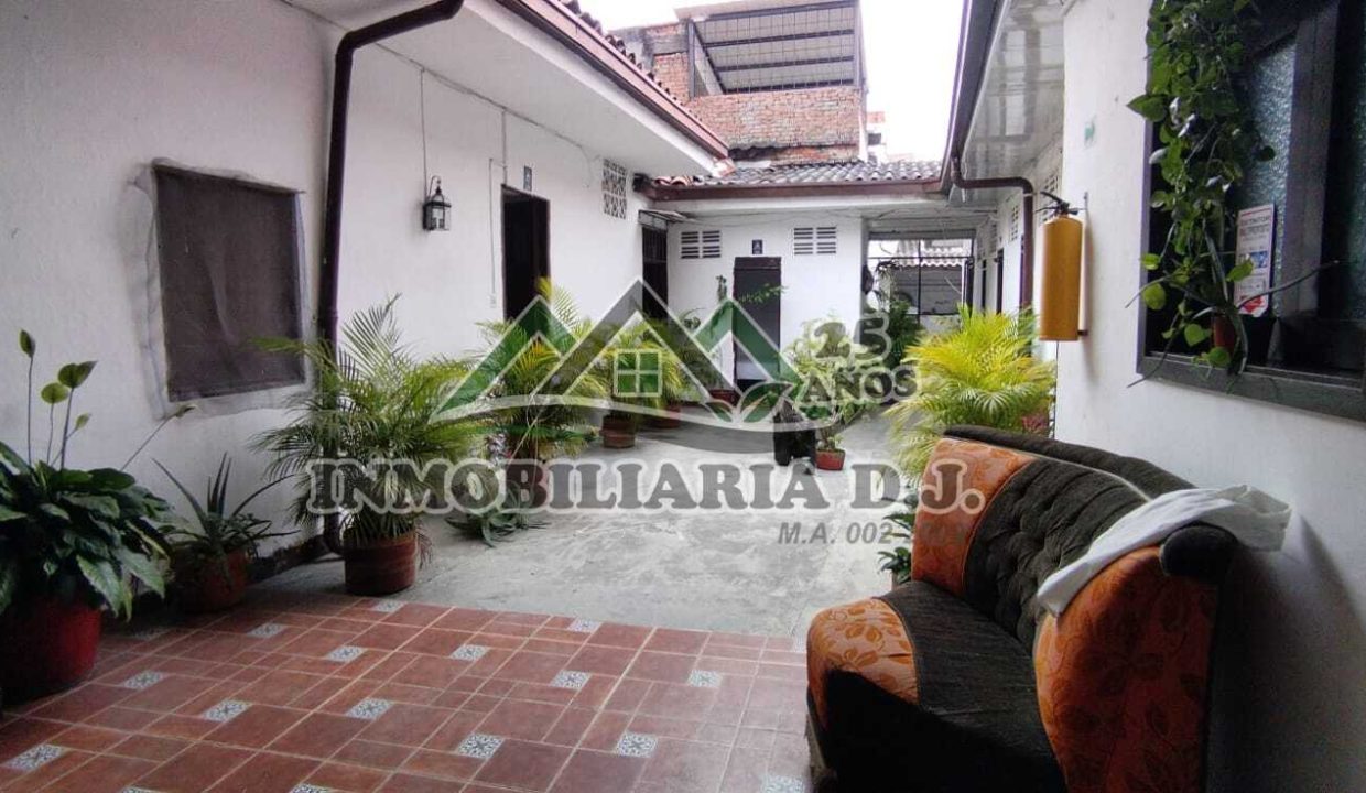 WhatsApp Image 2025-05-17 at 11.47.07 AM (1)