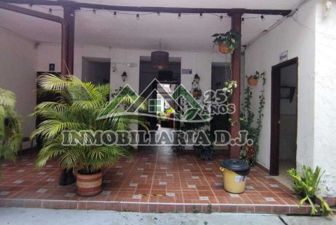 WhatsApp Image 2025-05-17 at 11.47.08 AM (2)