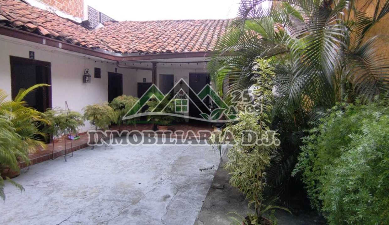 WhatsApp Image 2025-05-17 at 11.47.08 AM (3)