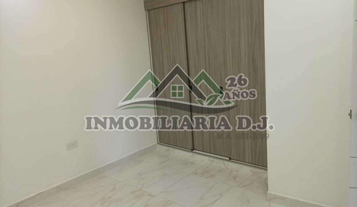 70936b33-29f5-46da-acdf-672725da4859