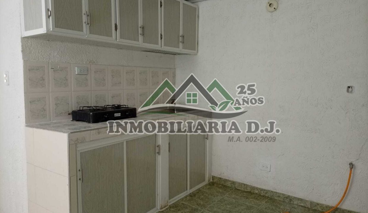 WhatsApp Image 2025-10-16 at 5.03.52 PM (1)